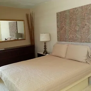 Furnished Mini Studio Queen Bed, Ac & Wifi, Inquire Weekly & Monthly Discou Ponce